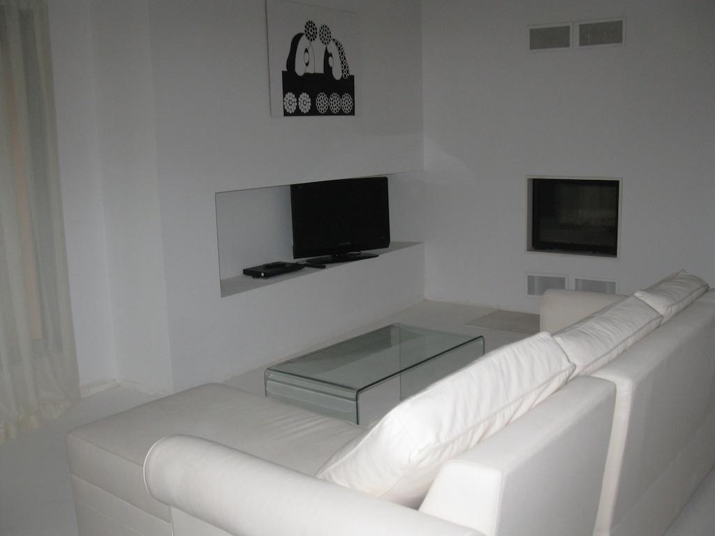 Family Hotel The Body Batak Bilik gambar
